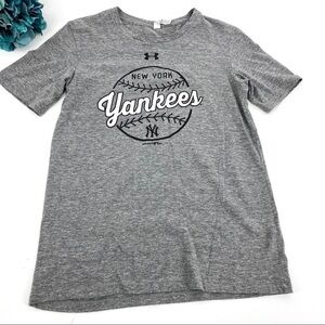 Under Armour NY Yankees tee shirt M